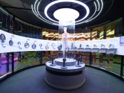 中国强弱互现:经济波澜不兴,科技狂浪奔腾