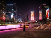 首尔限户外广告屏亮度降低视觉噪音 市民反馈不一