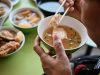 低糖后又一食物仗打响:新加坡要助国民养成低盐低酱料饮食习惯
